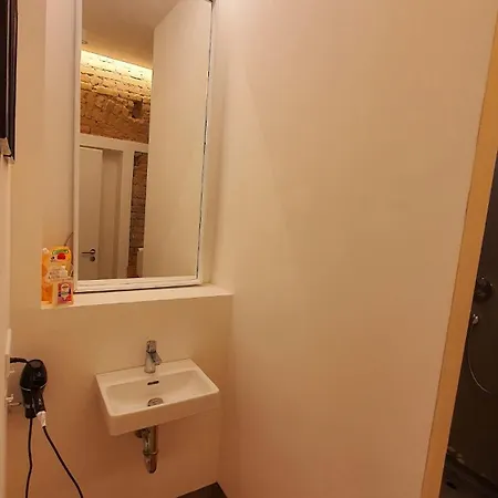 Im Erdgeschoss Appartement *